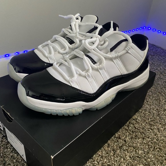 Jordan Concord 11 - Picture 1 of 13